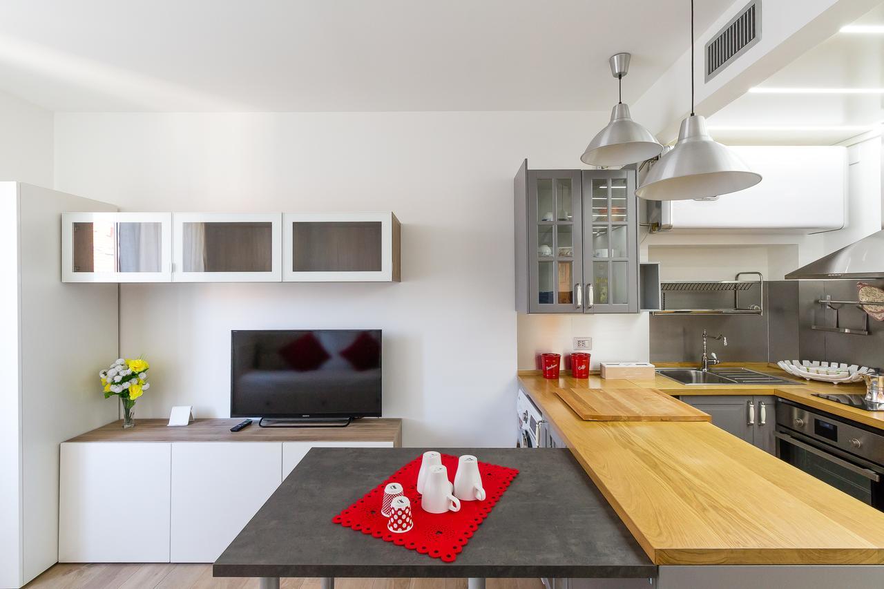 Apartament Alessia'S Flat - Sarpi 2 Mediolan Zewnętrze zdjęcie